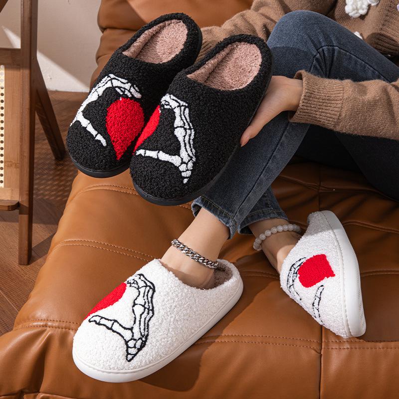 Ghost Slippers for Men Women Black Friday Scream Spooky Slippers for Warm Winter Comfort Indoor Footwear Living Room Cozy Skull Pumpkin Slippers