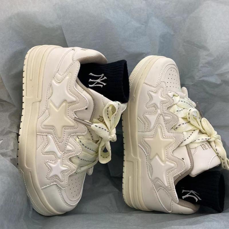 Trendy Star Pattern Sneakers Niche Low-Top Height Increasing Couple Casual Shoes Cream Bread Shoes Versatile College