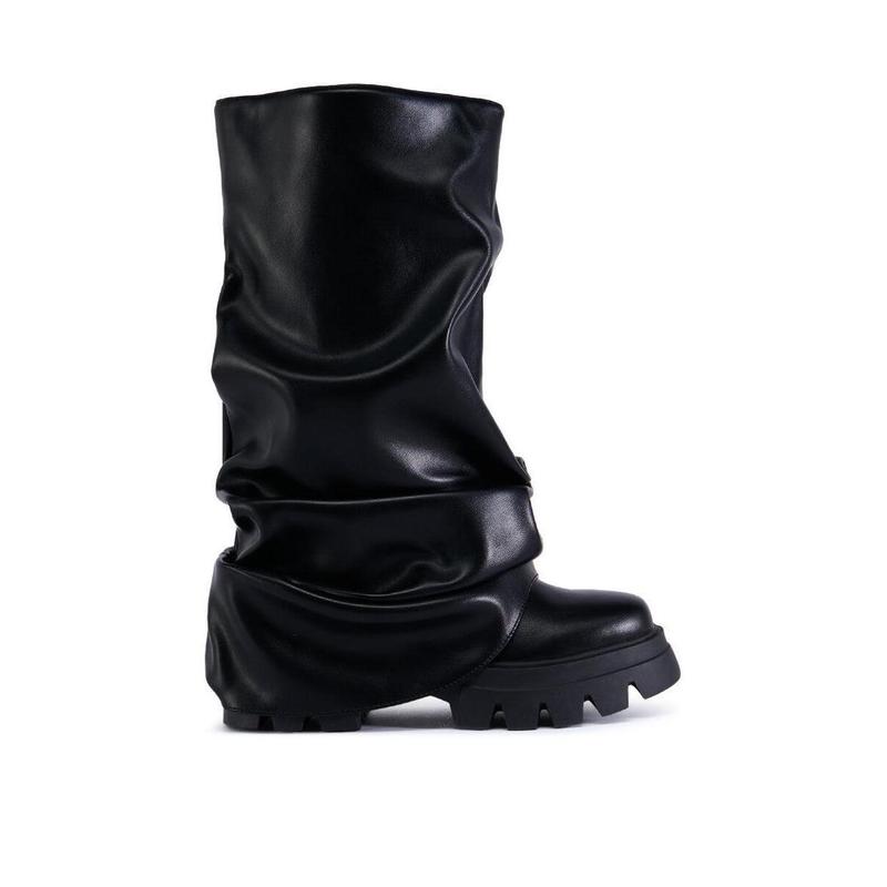 AZALEA WANG MATE BLACK RUCHED BOOT moto boots