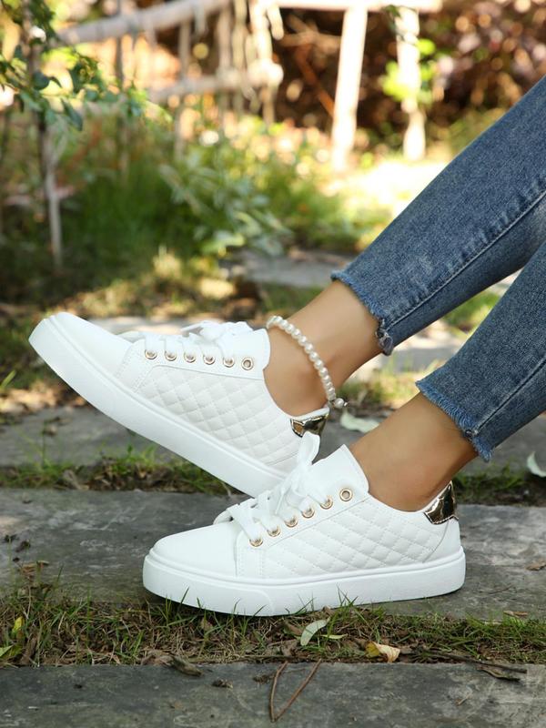 Women's Fashionable Lace Up Low Top Sneakers, Designer Shoes Casual Comfortable Sports Shoes for Daily Wear, Female All-match Round Toe Shoes for Daily Wear