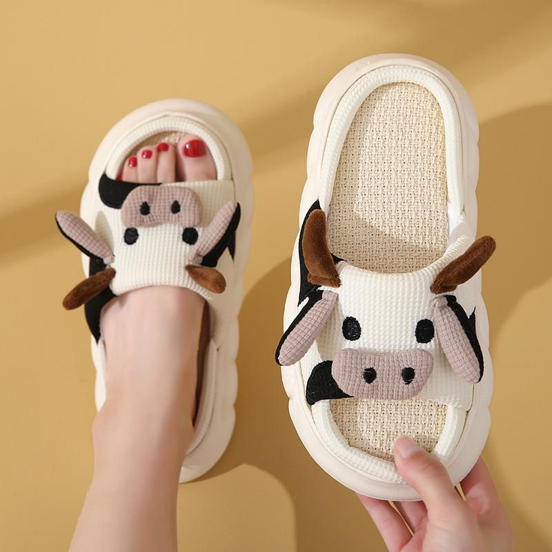 Adorable Womens Cow Print Slippers - Ultra-Soft Platform with Luxurious Plush Lining - Non-Slip Indoor Slides for Year-Round Cozy Comfort