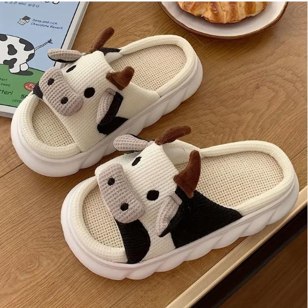 Adorable Womens Cow Print Slippers - Ultra-Soft Platform with Luxurious Plush Lining - Non-Slip Indoor Slides for Year-Round Cozy Comfort