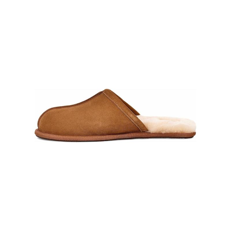 UGG Men's Scuff Slipper in Chestnut