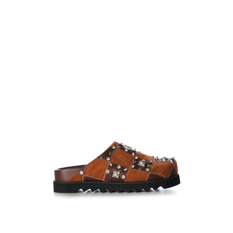 FISCHER-TAN STUDDED CLOG