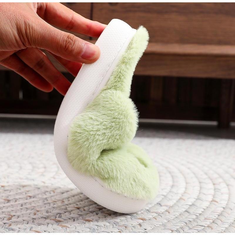 Unisex Cute Green Monster Design Soft Plush  Casual Comfortable Home Slipers Shoes For Fall Winter,Christmas Indoor or Outdoor winter slipper warm slipper   Boy Flipflop