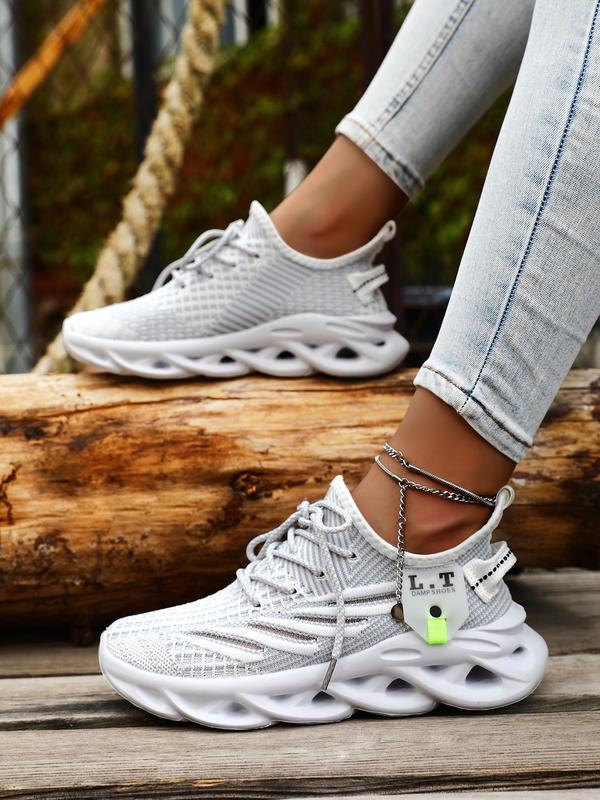 Women's Fashionable Lace Up Low Top Sneakers, Casual Comfortable Breathable Hollow Out Sports Running Shoes, All-match Basic Shoes for Daily Wear