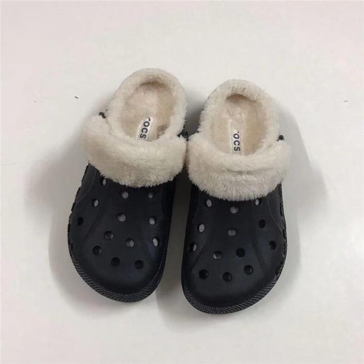 Winter casual clogs warm indoor outdoor garden shoes Crocs unisex-adult middle-aged lined clog