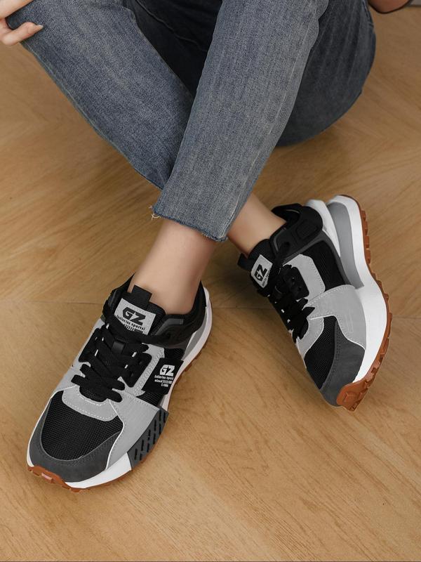 Women's Fashionable Letter Patched Design Lace Up Low Top Sneakers, Casual Comfortable Sports Running Shoes, Female All-match Round Toe Chunky Sneakers for Daily Life