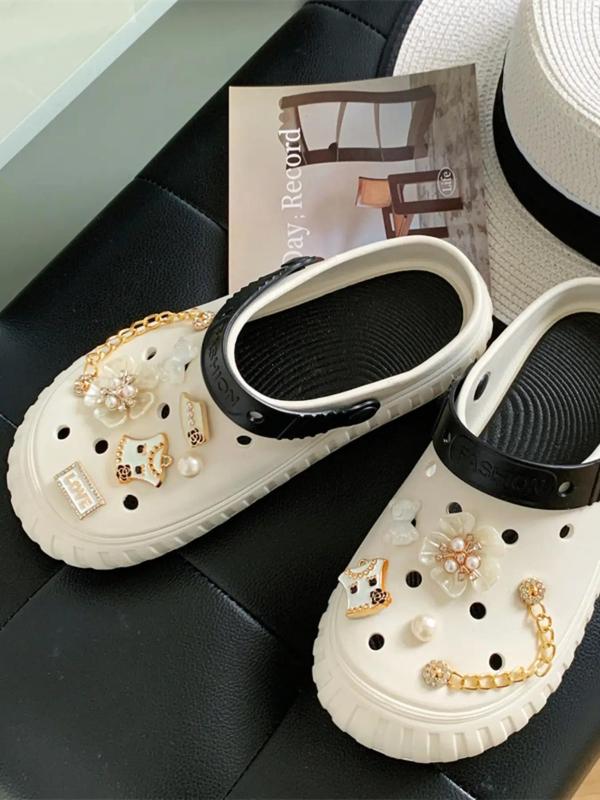 Women's Cute Minimalist Clogs with Flower & Chain Design Charm, Trendy Clogs with Faux Pearl & Rhinestone Decor Charms, Fashionable Clogs for Summer