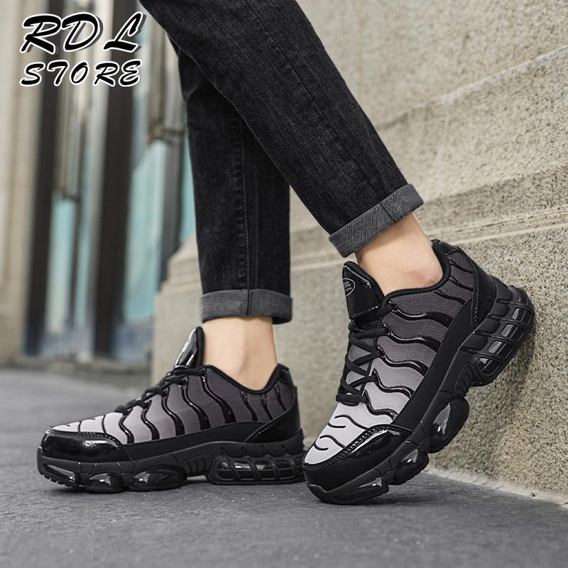 Construction industry steel toe shoes outdoor travel protective shoes breathable sweat absorption lightweight soothing indestructible, prevent toe injuries and nail puncturesoothing, indestructible, anti-toe injury and anti-puncture Footwear