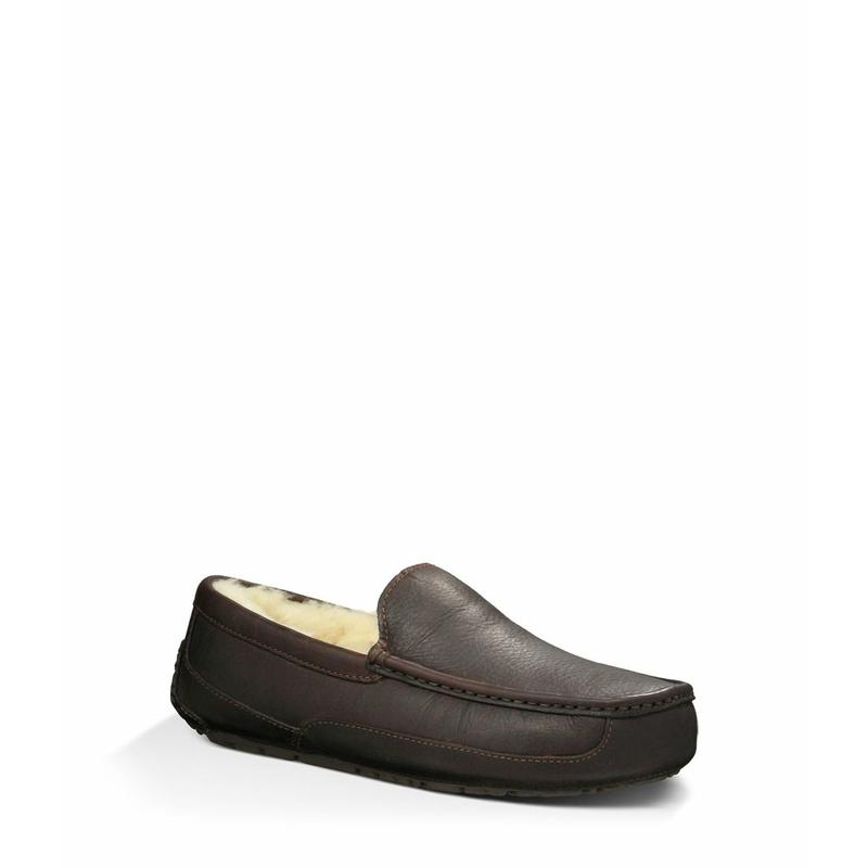 UGG Men's Ascot Leather Slipper in China Tea