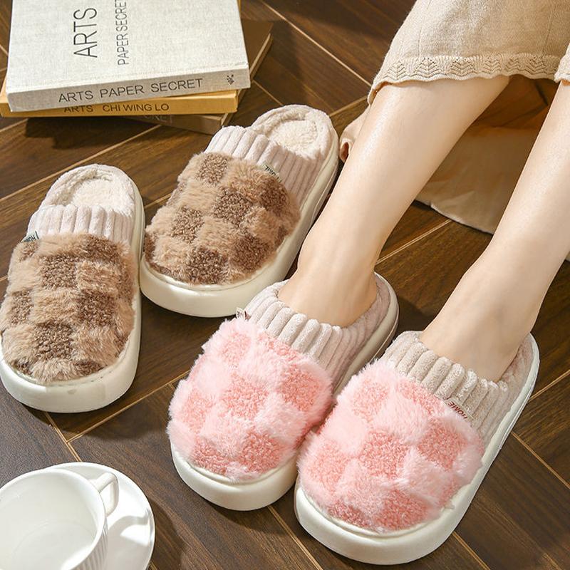 Checkerboard Slippers Plaid Couple Fuzzy House Winter Warm Slippers for Women Men Checkered Plush Fluffy Bedroom Slippers Cozy Home House Shoes with Indoor Outdoor Non-Slip Sole