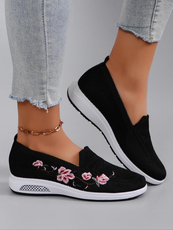 Women's Fashionable Floral Embroidery Slip-on Low Top Sneakers, 2024 New Style Summer Casual Comfortable Breathable Lightweight Sports Running Shoes, All-match Commuter Shoes for Work & Daily Wear