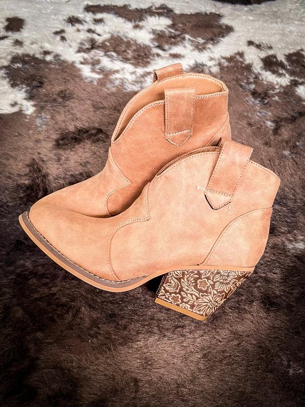 Dangerous Ankle Bootie in Tan for Women By Very G Footwear boots