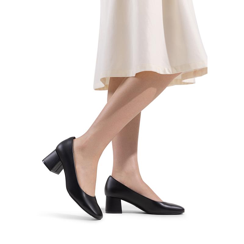 Dream Pairs Women's Square Toe Low Chunky Pumps