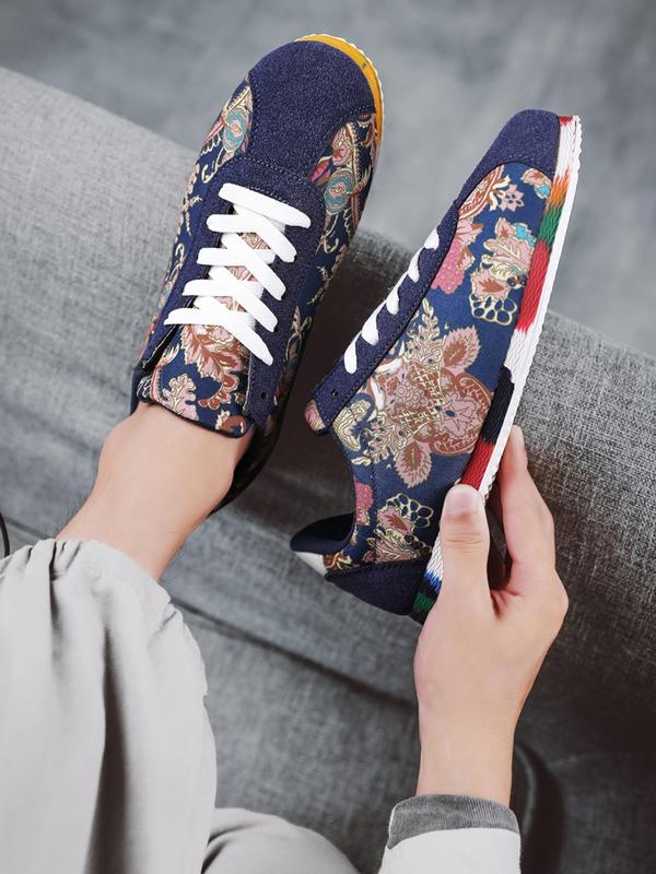 Men's Fashionable Boho Style Lace Up Low Top Sneakers, Casual Comfortable Flower Design Sports Shoes for Daily Wear, Breathable Non-slip Sneakers