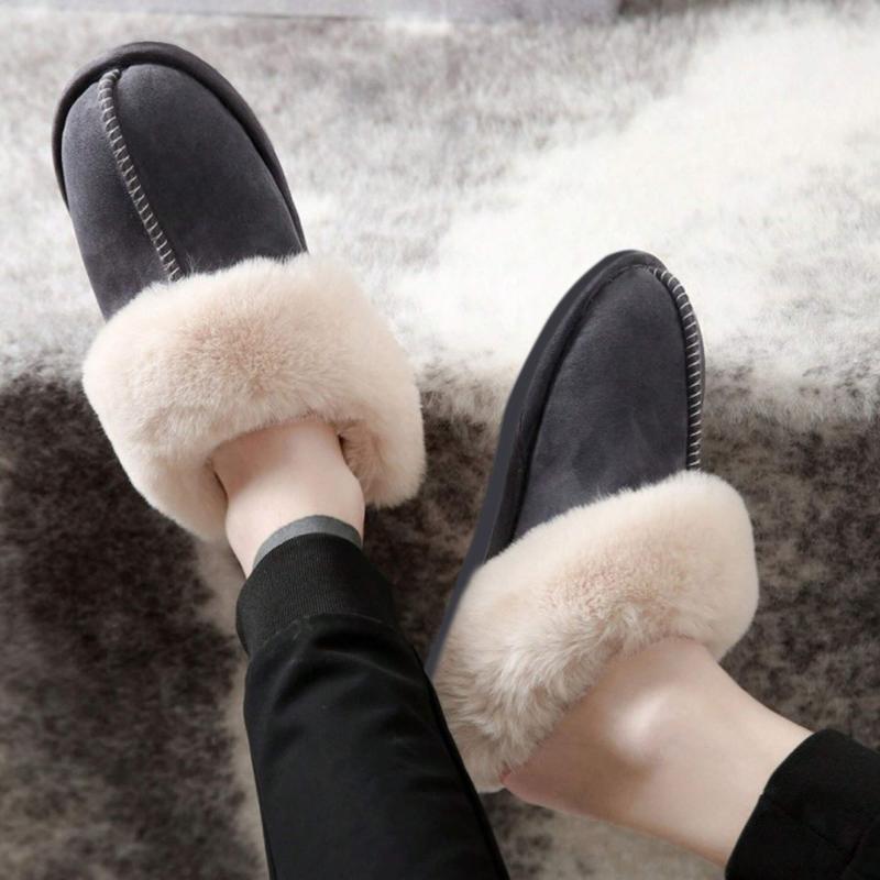 Warm Women's Plush Fleece-Lined Slip-On Moccasin with Fluffy Detail - Non-Slip Winter Home Slippers on Flat Platform Sole indoor  shoes Soft Anti-Skid