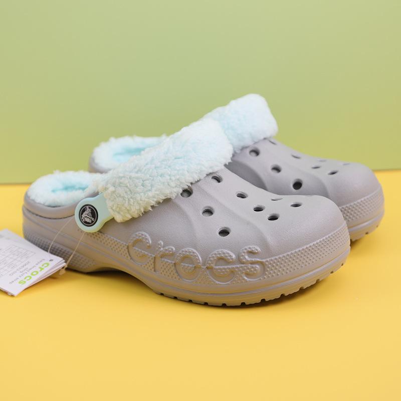 Crocs Unisex Adult Fleece-Lined Clogs, Lightweight Cozy Plush Slippers