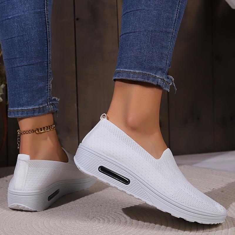 Womens Casual Breathable Sneakers，Slip On Loafers Sports，Mesh Up Stretch Platform Shoes，Walking Light Air Cushion Sneakers