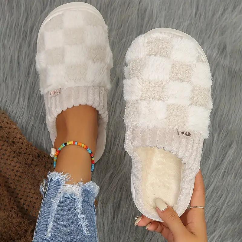 Cozy Checkered Fuzzy Slippers - Warm Closed-Toe Soft Sole Comfort Shoes - Plush Home Slippers with Fuzzy Lining for Cold Weather Women Walking Shoes