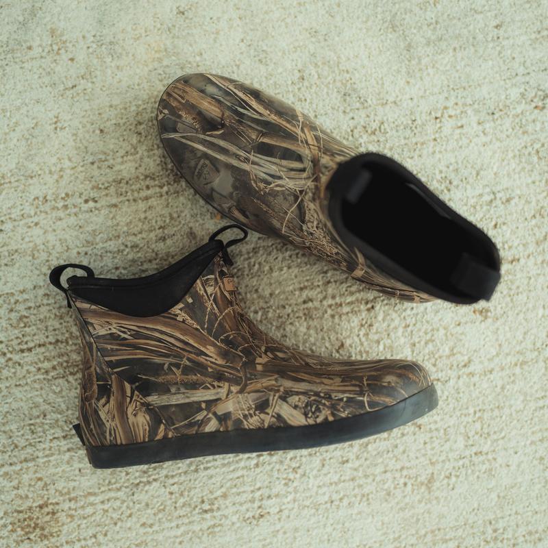 Max7 Camo ECW Buoy Boots