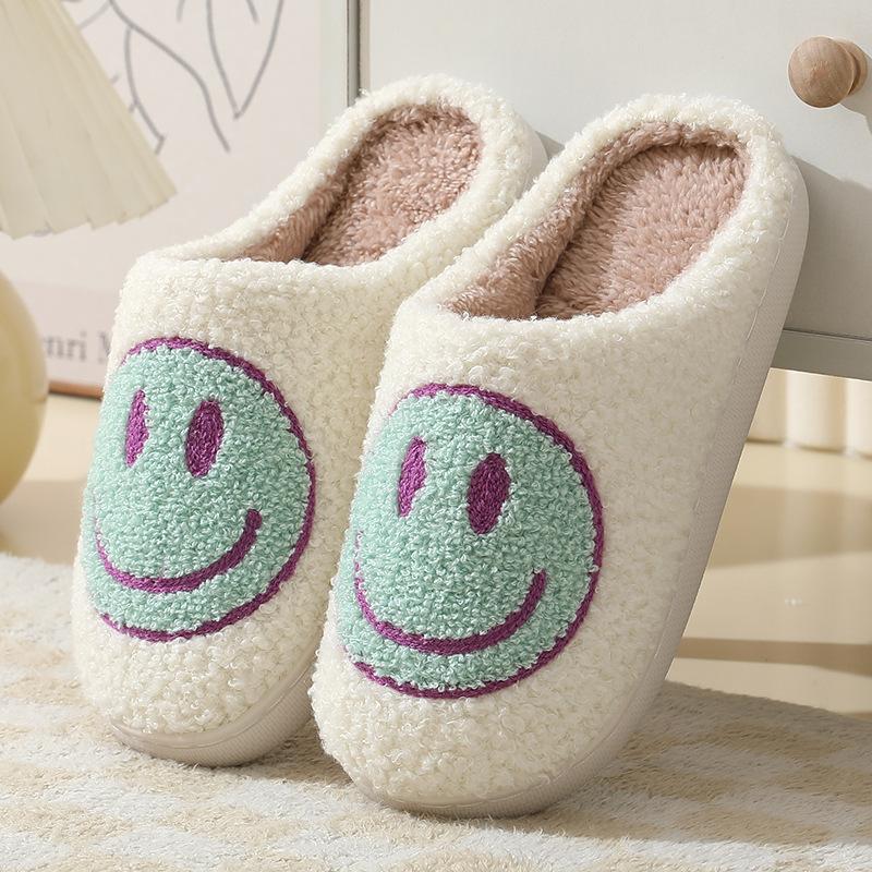 Smile Face Slippers for Women,Winter Plush Closed Toe Slippers, Cozy & Warm Soft Sole Slip On Fuzzy Shoes, Comfortable Indoor Bedroom Slippers