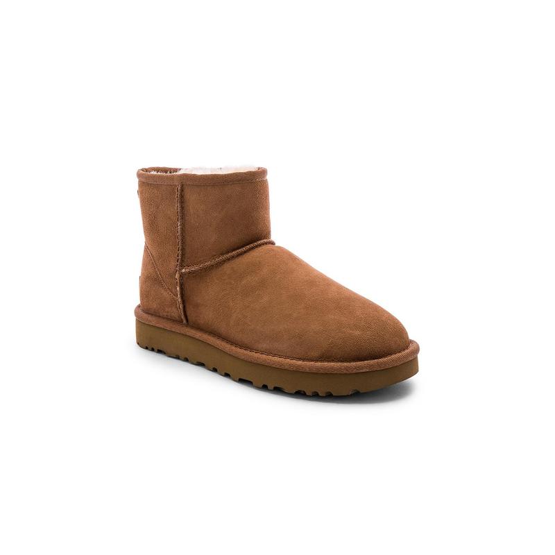 UGG Classic Mini II Bootie in Chestnut