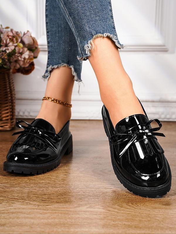 Women's Elegant Glossy Finish Bow & Fringe Decor Loafers, Round Toe Patent Leather Flat Shoes, Thick Sole Shallow Mouth Loafer Shoes, Fashionable Walking Shoes for Daily Wear