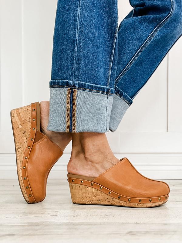 Corkys MARLEY Cork Wedge Clogs in Cognac