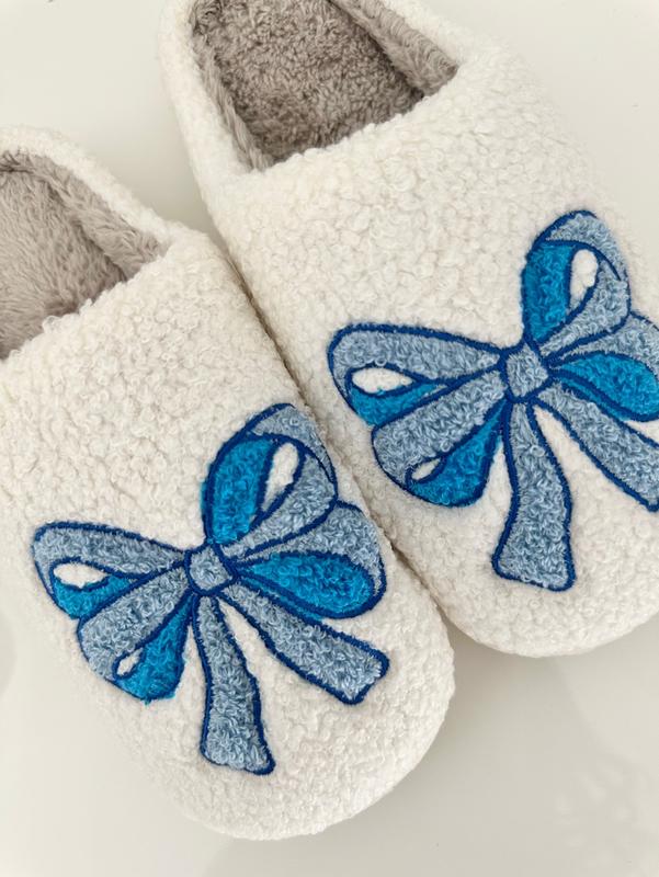 Women's Fuzzy Luxe Bow Slippers - Ultra-Soft, Cozy House Shoes