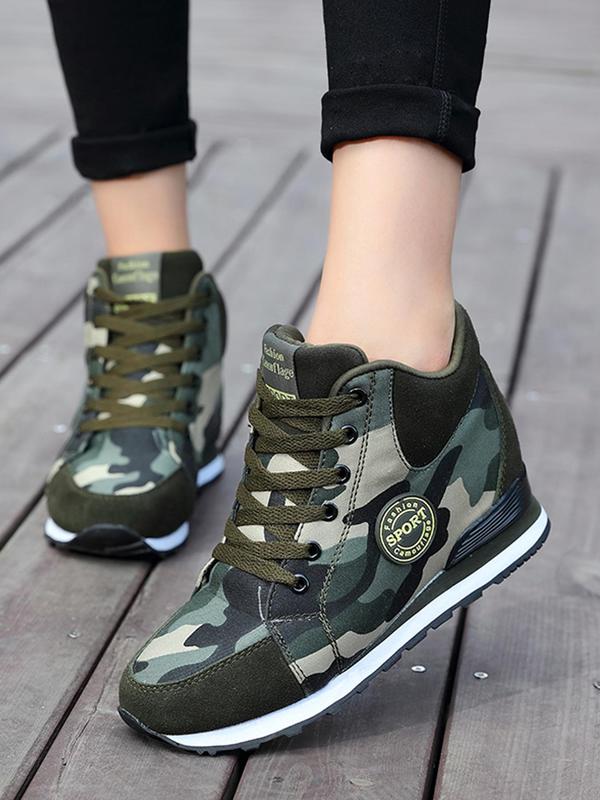 Women's Fashionable Camo Print Platform Sneakers, Casual Comfortable Sports Shoes for Daily Wear, Female All-match Round Toe Shoes for Spring & Fall