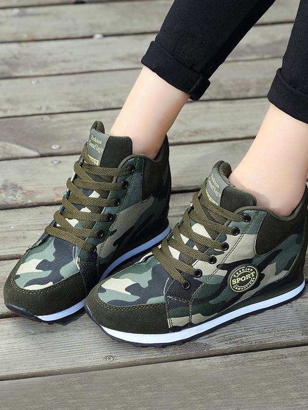 Women's Fashionable Camo Print Platform Sneakers, Casual Comfortable Sports Shoes for Daily Wear, Female All-match Round Toe Shoes for Spring & Fall