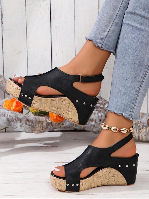 Women's Fashion Rivet Decorated Wedge Sandals, Casual Summer Flat Sandals for Summer 2024, Fashionable Shoes for Beach & Vacation Vacation Outfits